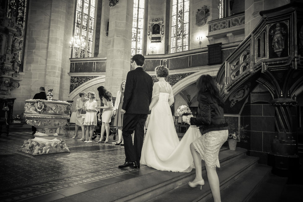 Hochzeitsfotograf Dresden, Hochzeit Schloss Albrechtsberg, Hochzeit Marienkirche Pirna, Hochzeit St. Marien Pirna, Taufe St. Marien Pirna, Hochzeit und Taufe Dresden, Hochzeit Schloss Albrechtsberg Dresden, was kostet ein Hochzeitsfotograf, Hochzeitsfotos