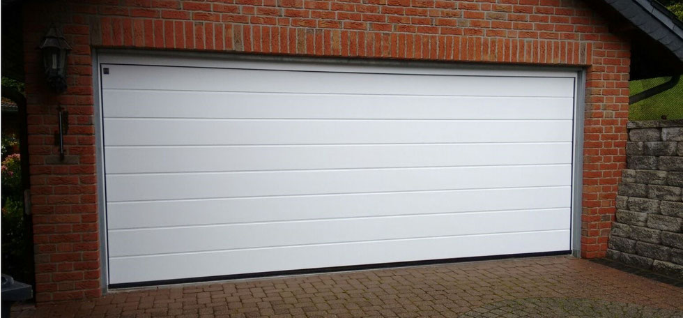 Garagentore - Plate Bauelemente in Hagen