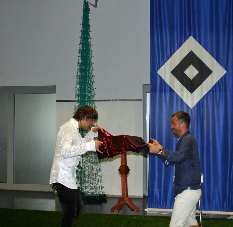 Zauberer Hamburg mit Rafael van der Vaart