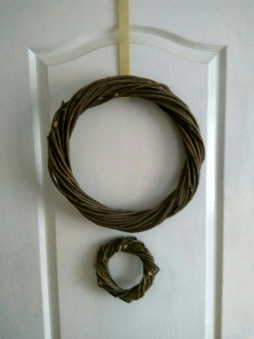 Double door wreath 