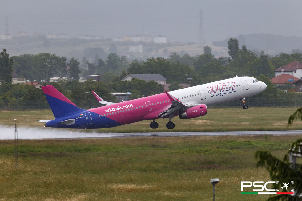HA-LTF Airbus A321-231SL 8328  V2533-A5  Wizz Air (BoCom Leasing) 2018 @ Tirana TIA 05 2026 © Piti Spotter Club Verona