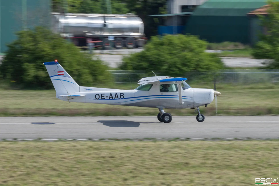 OE-AAR Reims-Cessna F152 · Serial #: F15201705 @ Padova 07 2025 © Piti Spotter Club Verona
