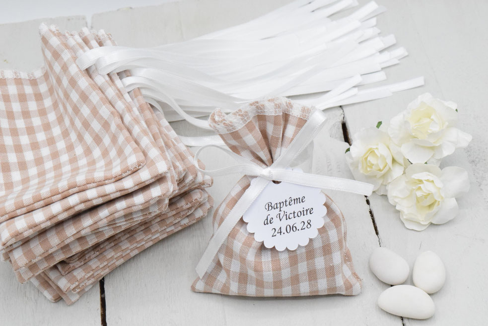 Lot de 30 sachets pour dragées tissu vichy beige taupe - EN STOCK envoi sous 48 h