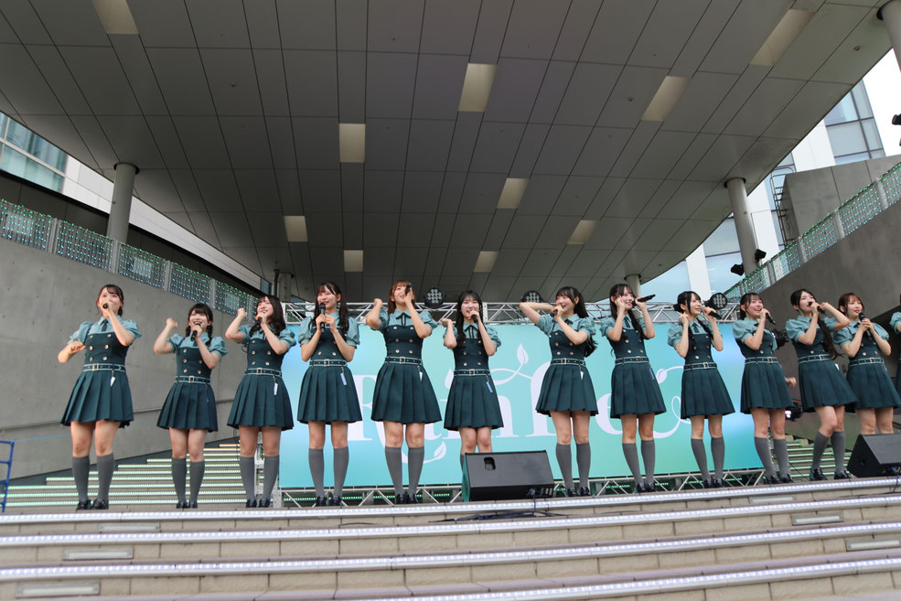 会場全員でHey!の掛け声の練習