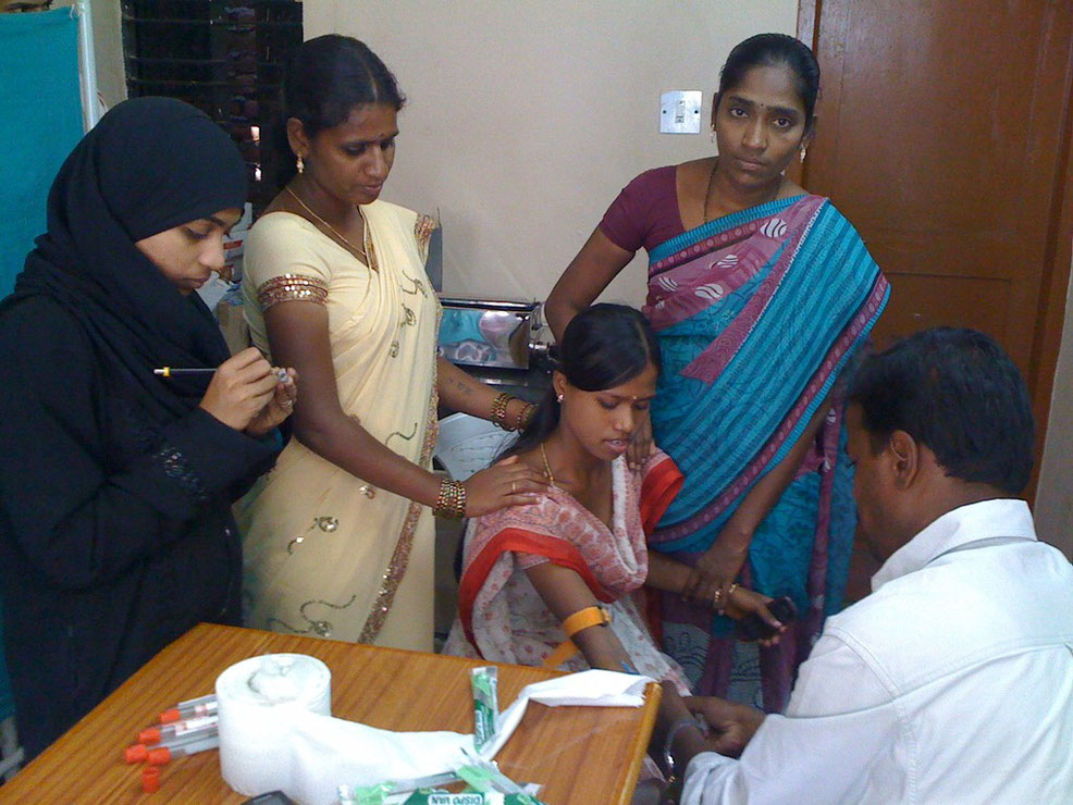 Offering free HIV tests to a woman