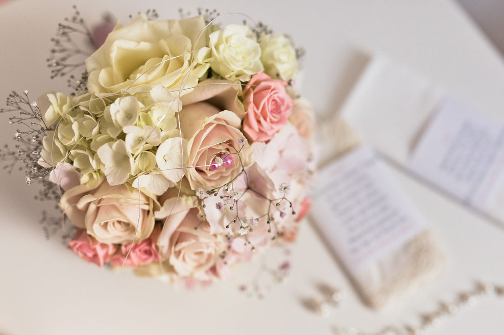 brautstrauß, brautschmuck, hochzeitsfotograf erzgebirge