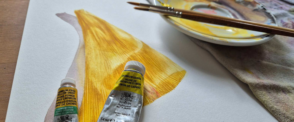 Aquarell, Tulpe mit Aquarellfarben, Kadmiumgelb, Zitronengelb, Blumen malen, Blumen mit Aquarellfarben malen, wie man Blumen mit Aquarellfarben malt, Videoanleitung, Aquarell Anleitung, botanisches Aquarell, Blumenillustration, Musterdesign, Textildesign