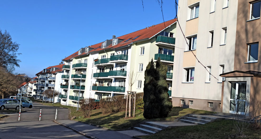 Chemnitz-Reichenbrand: kleinstädtische Wohnstrukturen an der Talstraße