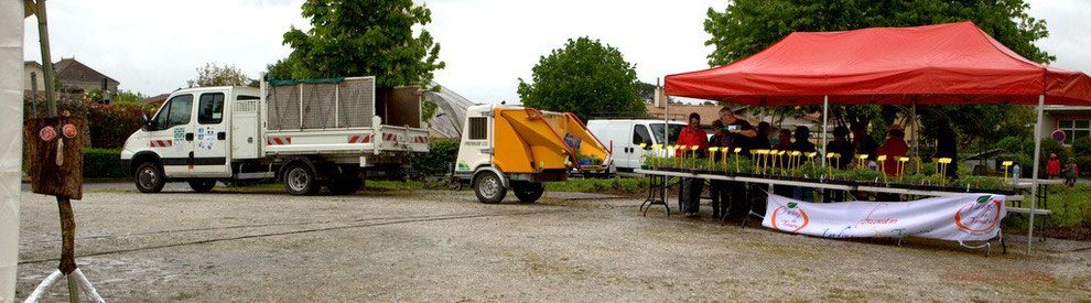 Avec la participation de l'association R.E.V. (Réalisation Environnement Valorisation)