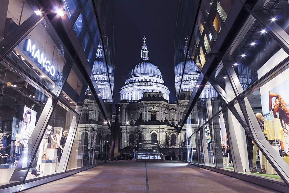 One New Change Shopping Centre mit Blick auf St. Paul's