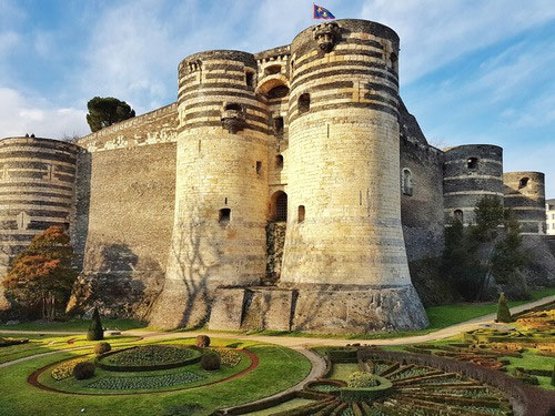 Chateau D Angers Chateau Du Plessis Bourre Chambres D Hotes De
