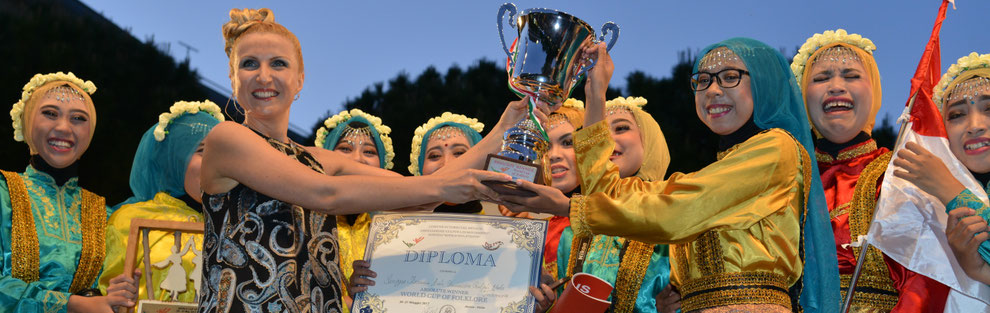 Мировой Кубок по Фольклору Италии, фольклорный конкурс в Италии