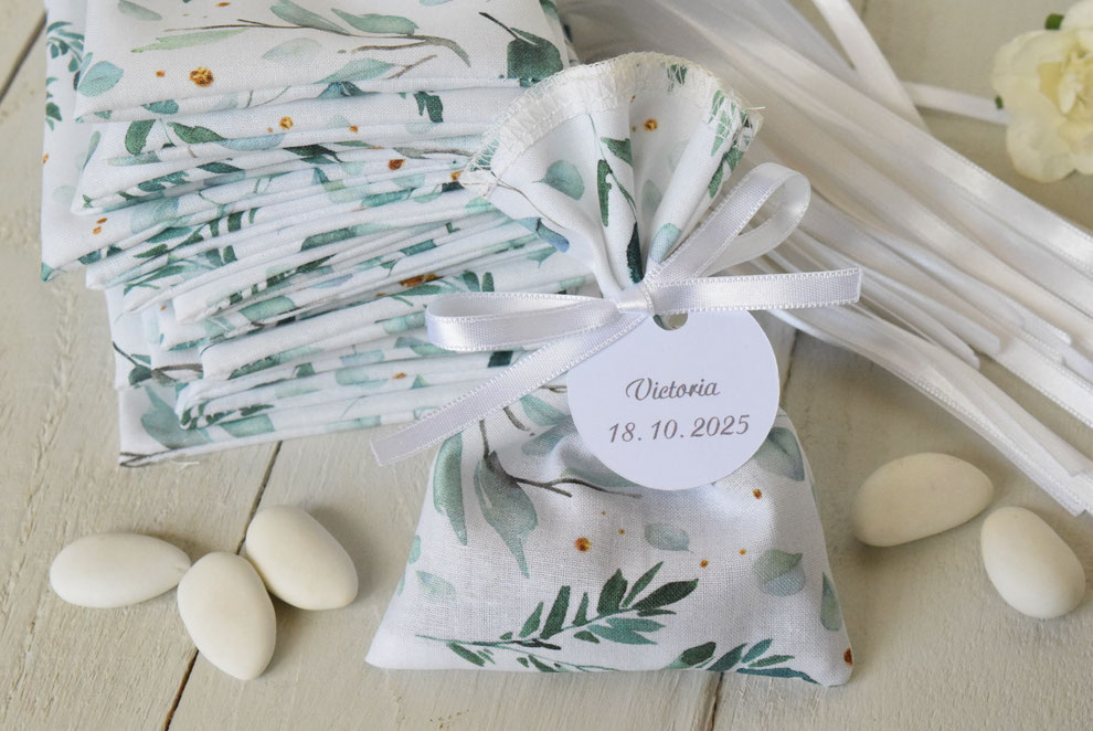 sachets pour dragées en tissu Eucalyptus vert pour baptême communion 