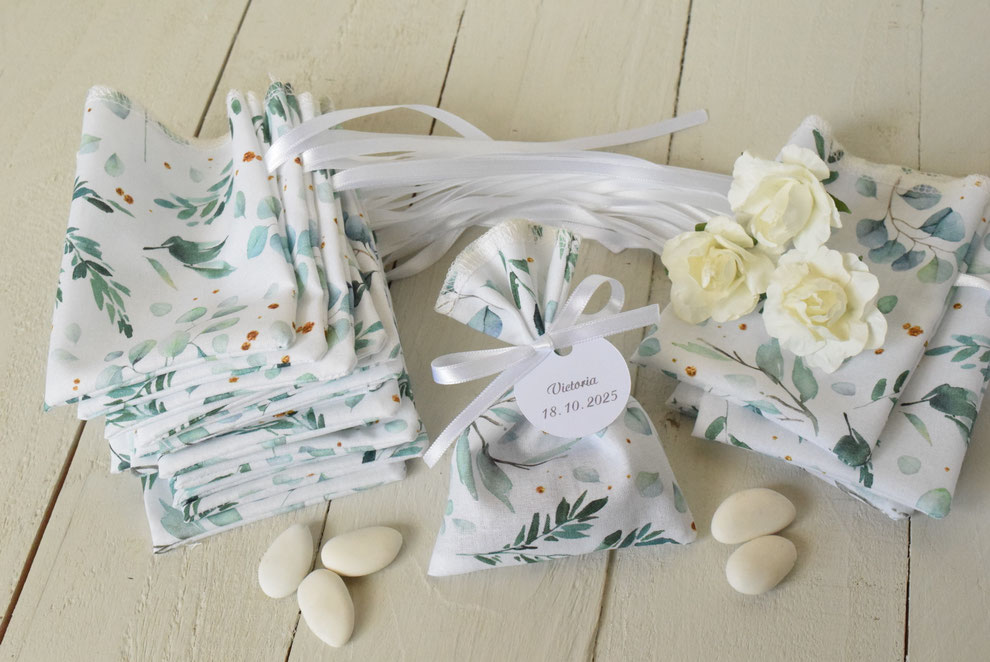 sachets pour dragées en tissu Eucalyptus vert pour baptême communion 