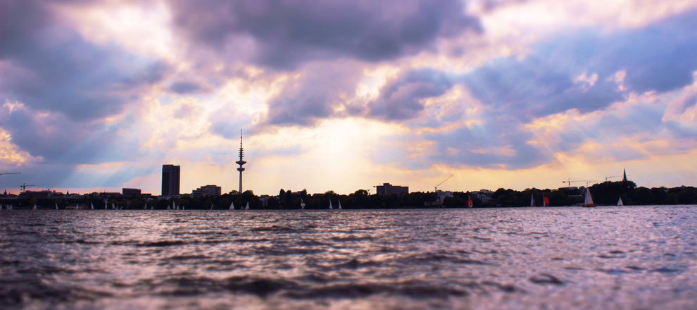 Hamburg Alster - Foto by A.A.Lucas
