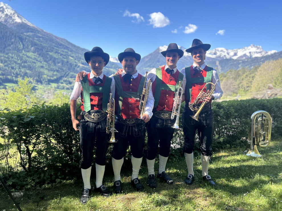 Jonas Schlatter, Josef Reheis, Johannes Pöll, Elias Folie, nicht im Bild: Leo Haag