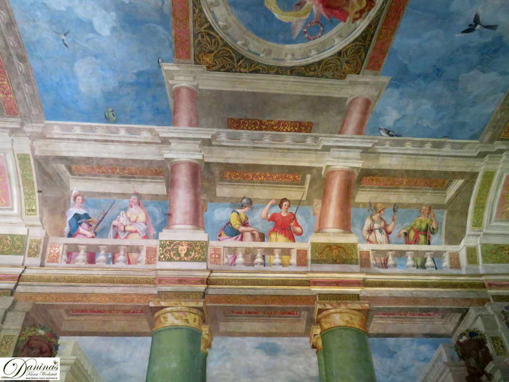 Schloss Hellbrunn, Salzburg, Festsaal mit italienischer Szenenmalerei