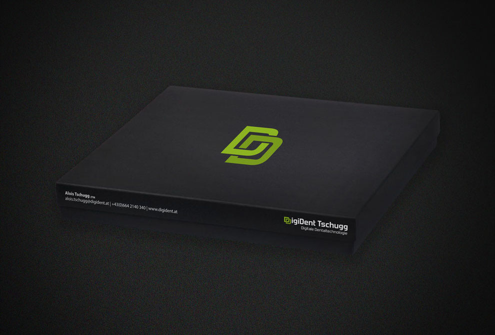 Schwarze Box der Firma DigiDent Tschugg für Visitenkarte, Flyer, Kugelschreiber, Buttons und andere klassischen Werbemittel