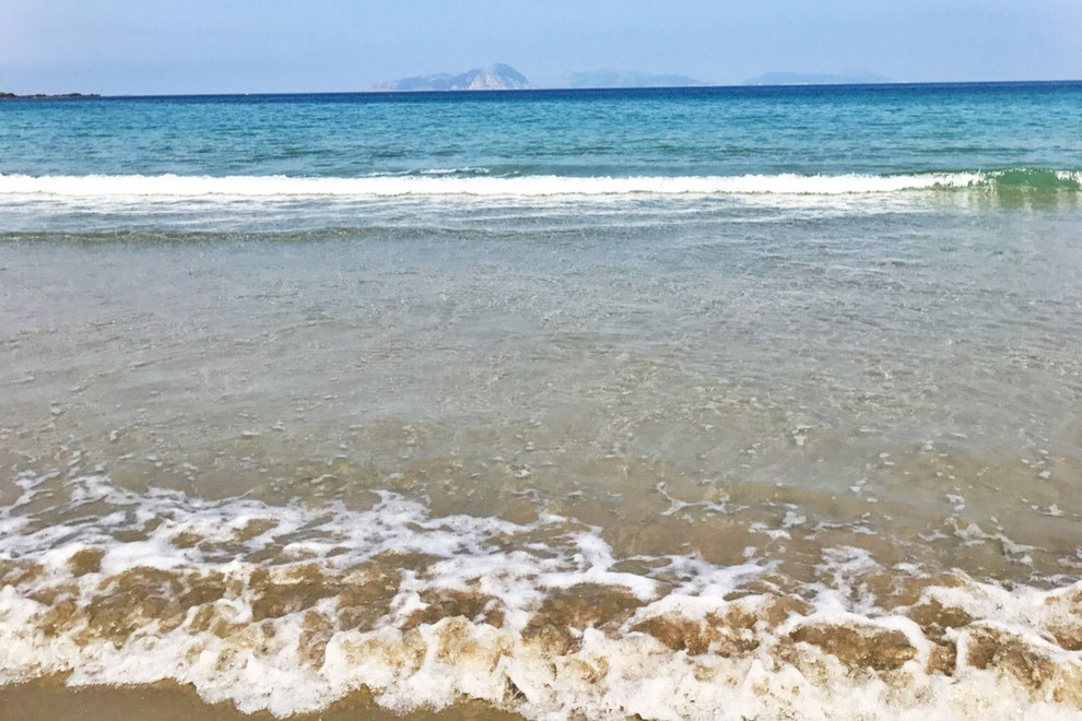 EXFOLIAR LA PIEL EN LA PLAYA