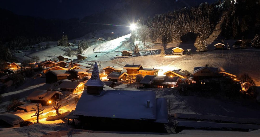 Le village de La Forclaz et son téléski