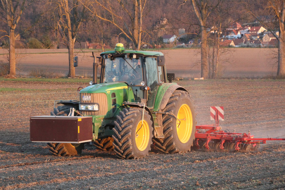 John Deere 6830, Zuckerrüben Sägerät Sämaschine