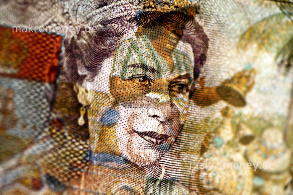 THE QUEEN, THE ART AND THE MONEY