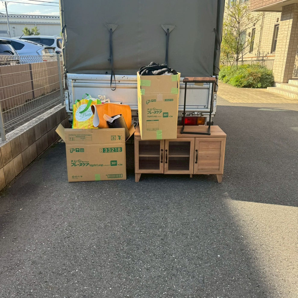 千葉県、船橋市、山手　のお客様  出張で家電や家具の買取り,不用品回収、粗大ゴミ処分の作業を致しました。