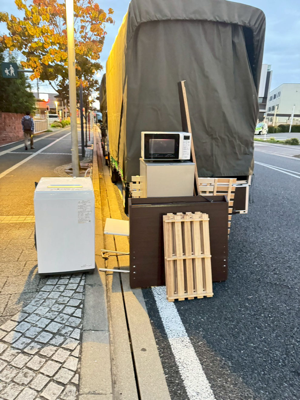 千葉県、習志野市、奏の森　のお客様  出張で家電や家具の買取り、粗大ゴミ回収、不用品処分の作業を致しました