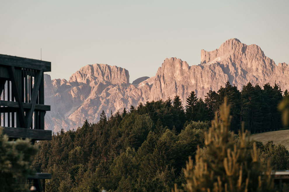 Mountain Hideaways - die schönsten Hotels in den Alpen: Naturhotel Hotel Pfösl, Wellnesshotel, Dolomiten - Südtirol ©Marika Unterladstätter