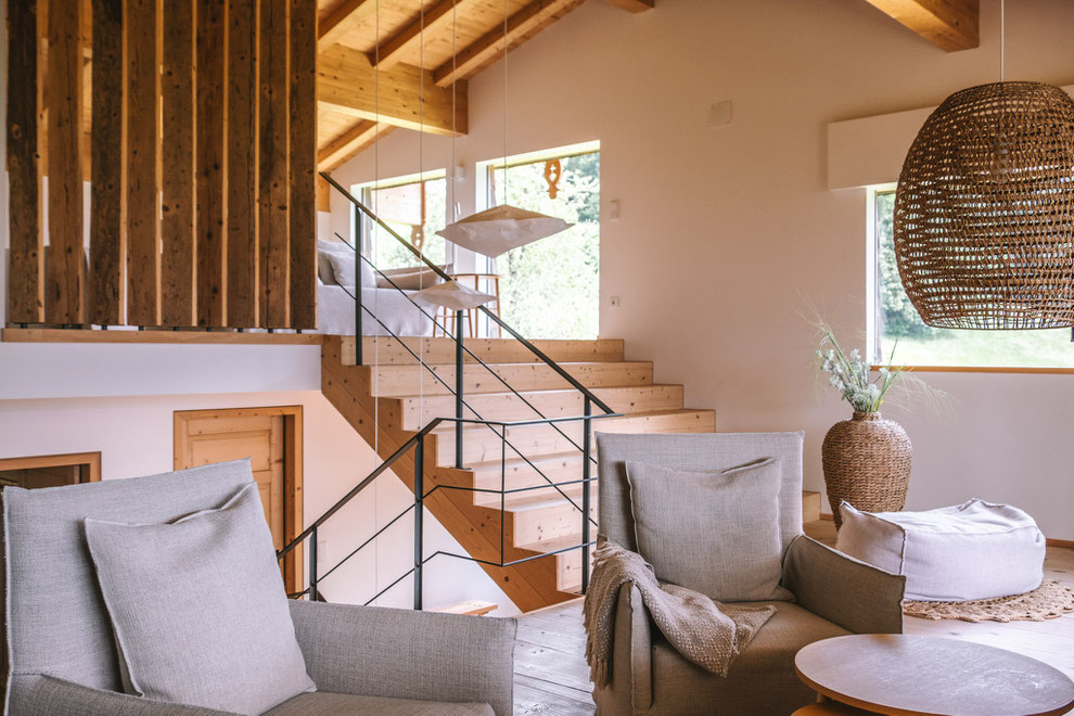 Jägersberg – your happy place in the Bavarian Alps High above Oberstdorf, where comfort feels natural and the view never gets old. Member of Mountain Hideaways ©Mela Hipp