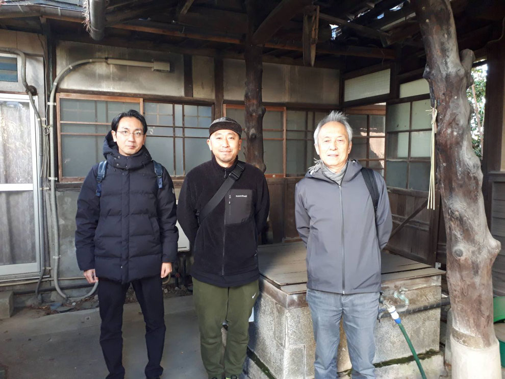 （右から）戸谷正夫さん、今井俊之さん、須田修二さん