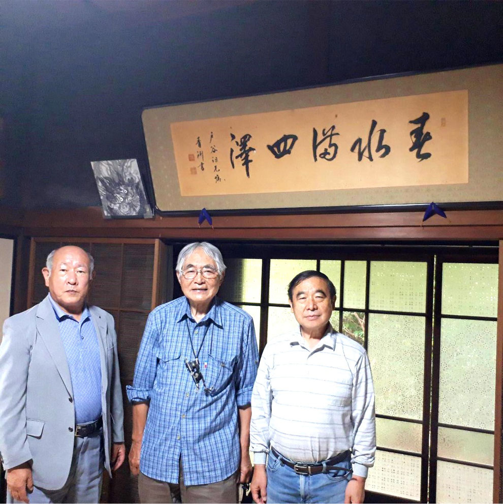 戸谷八商店で行われるアソビューさんを通してのガイドツアー 戸谷八商店で行われるアソビューさんを通してのガイドツアー