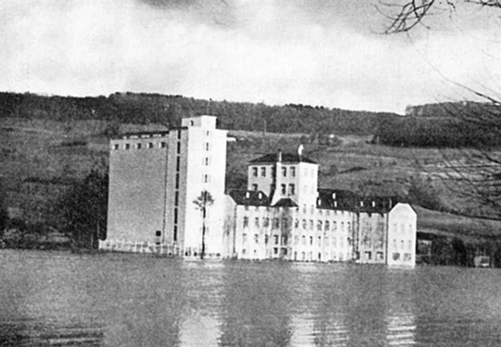 1947