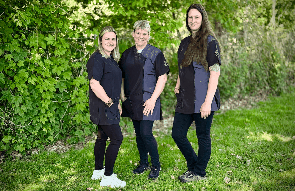 Bild des Teams vom Hundesalon zur alten Ems in Rhede (Ems)