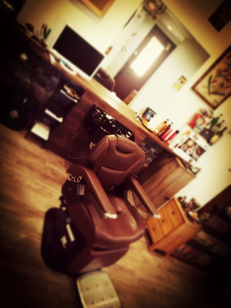 ホーム Base Hair Design ページ