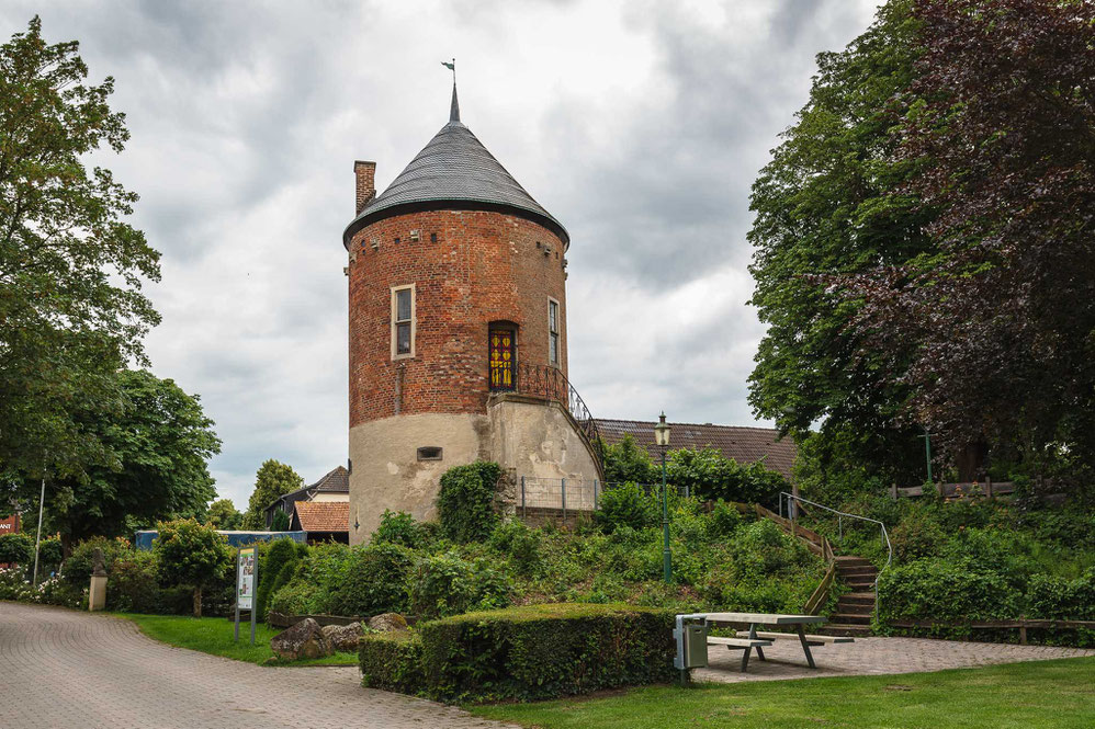 Burgturm Davensberg in Ascheberg im Münsterland