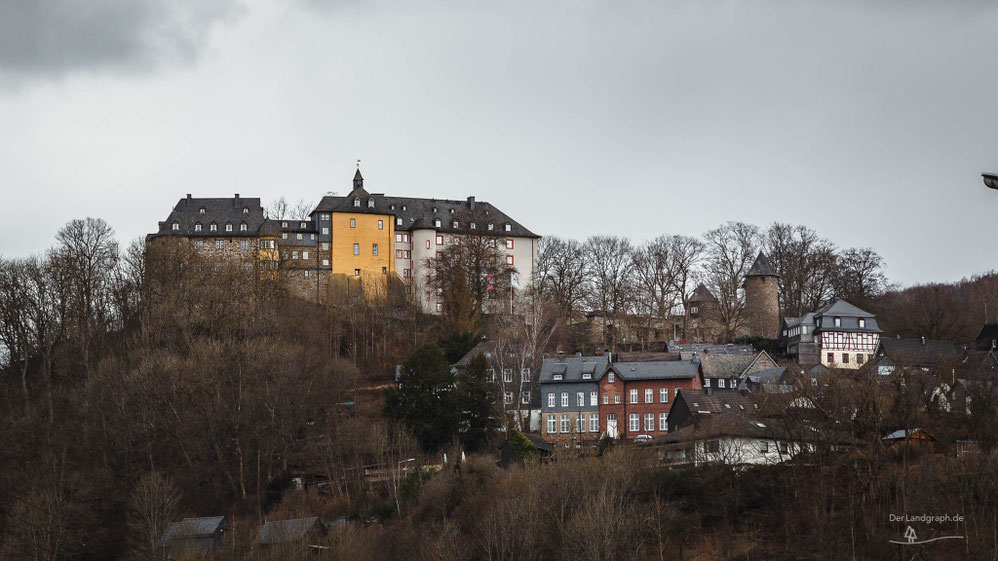 Burg Freusburg im Bergischen Land in Rheinland-Pfalz