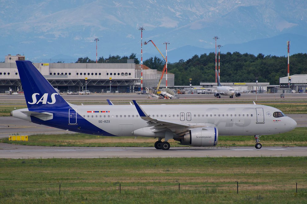 SE-RZX Airbus A320-251N 11421  LEAP-1A26 Nora Viking SAS Scandinavian Airlines System 2023  @ Milano Malpensa MXP 07 2025 © Piti Spotter Club Verona