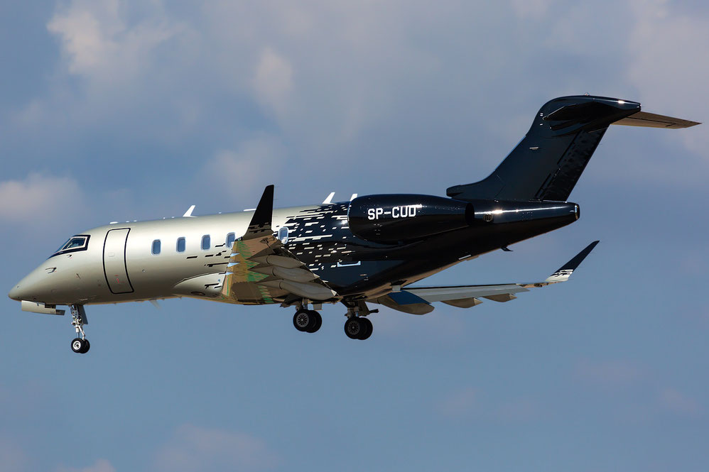 SP-CUD Bombardier Challenger 3500 20957  AS907-2-1A  Jet Story Sp. z o.o. 2023  @ Barcellona BCN 09 2025 © Piti Spotter Club Verona