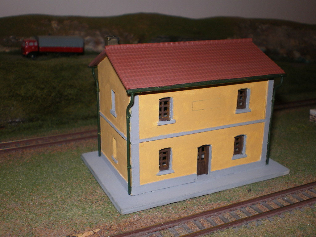 Come Costruirsi Il Tipico Casello Fs Officine Mercuris Jimdopage