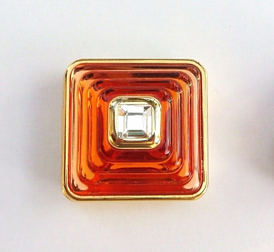 CONCRETES ou PARFUMS SOLIDES collectionsautourduparfum par Annick Augu