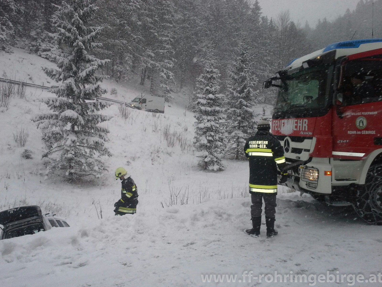 2016 Ff Rohr Im Gebirge