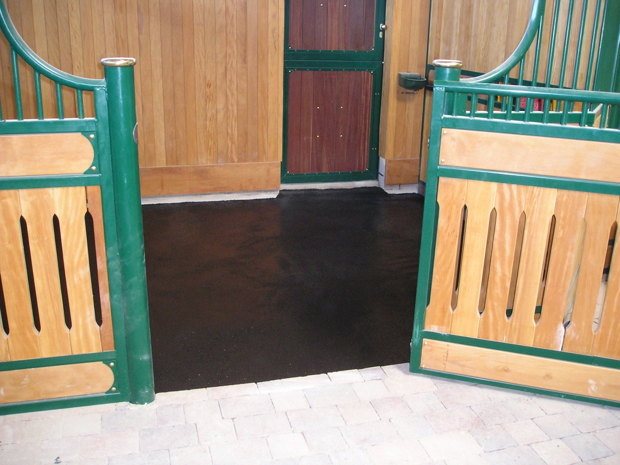 Waterproof rubber mats for stables SAGUSTU