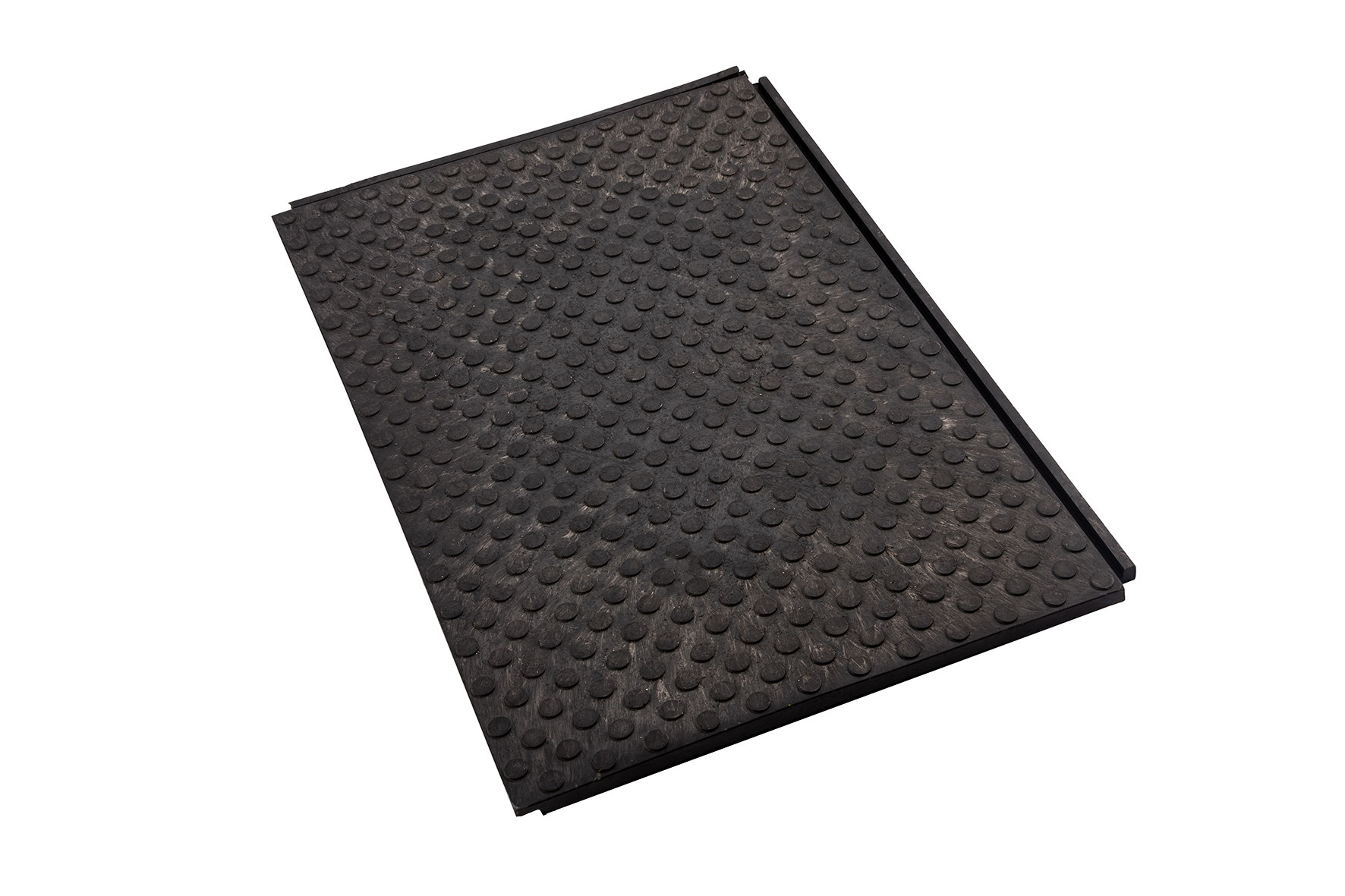 Waterproof rubber mats for open barns and loose stables SAGUSTU
