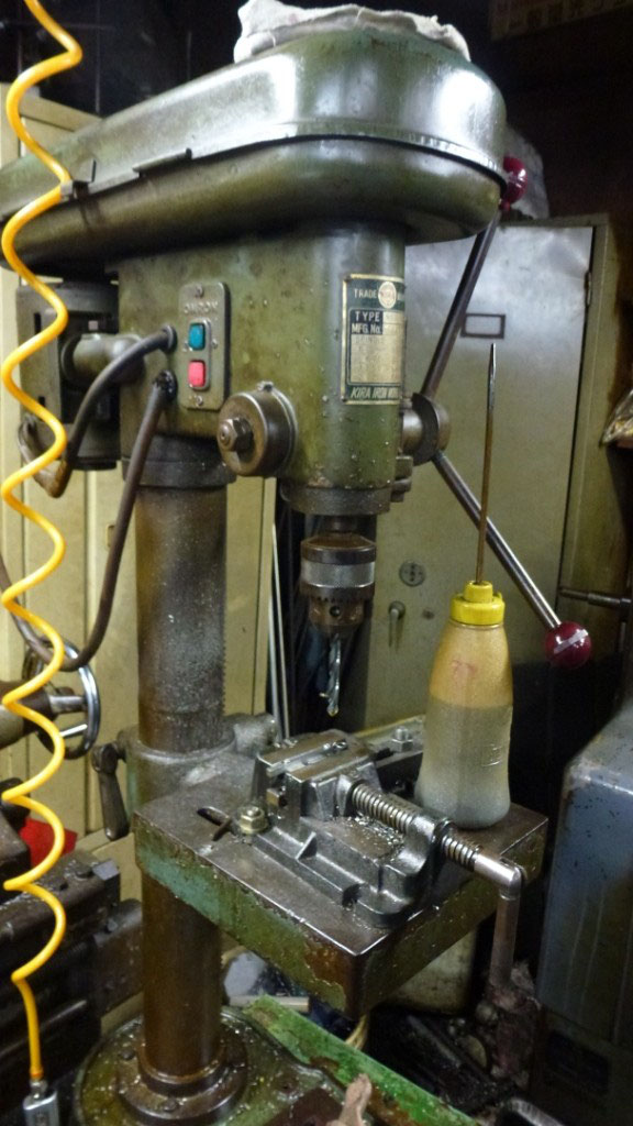 精密金属 挽物・切削加工の猪爪精密製作所 - 保有機材 - 精密金属 挽物・切削加工の猪爪精密製作所 - 保有機材 -