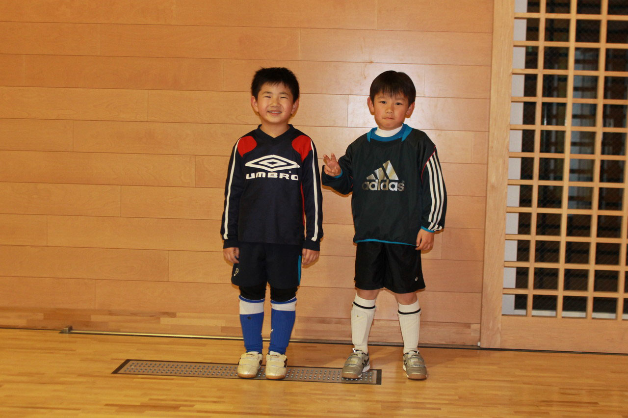 15年度所属選手 15年12月現在 72名 小杉サッカークラブ