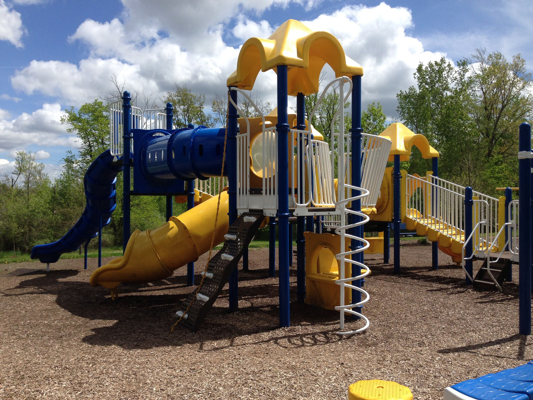 Lakeshore Park - mamaSAPO Novi
