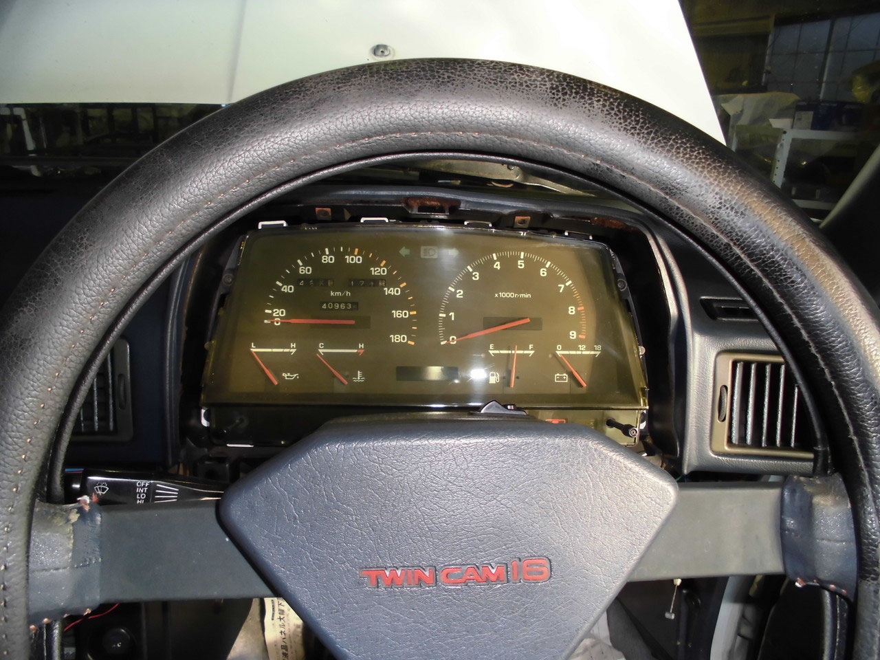 ａａ６３セリカ トリップメーター修理 トミサトレーシングサービス ａｅ86ショップ 中古車販売 旧車 修理 メンテナンスはお任せ下さい