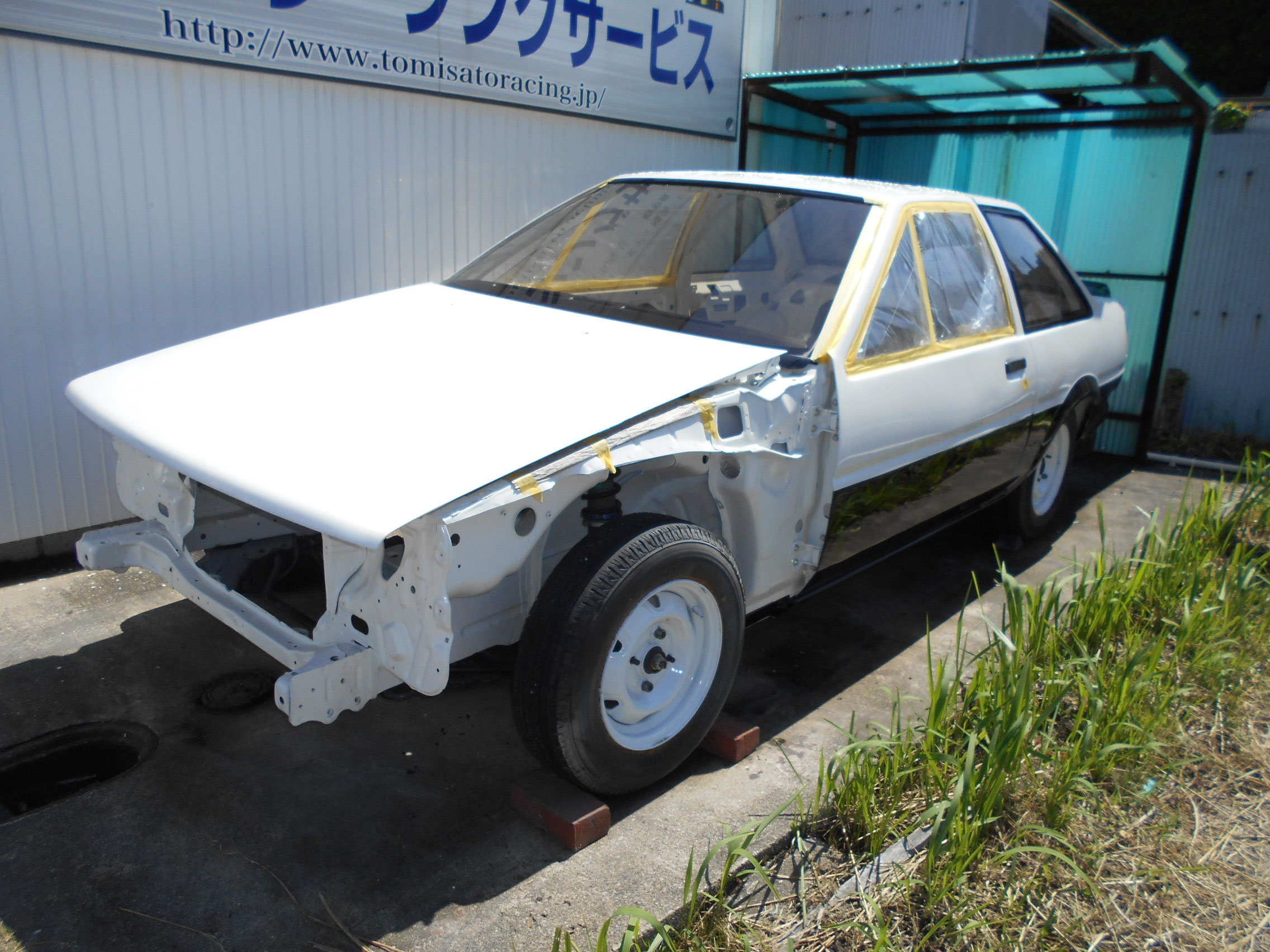 ａｅ８６ レビン トレノ ボディ販売 トミサトレーシングサービス ａｅ86ショップ 中古車販売 旧車 修理 メンテナンスはお任せ下さい