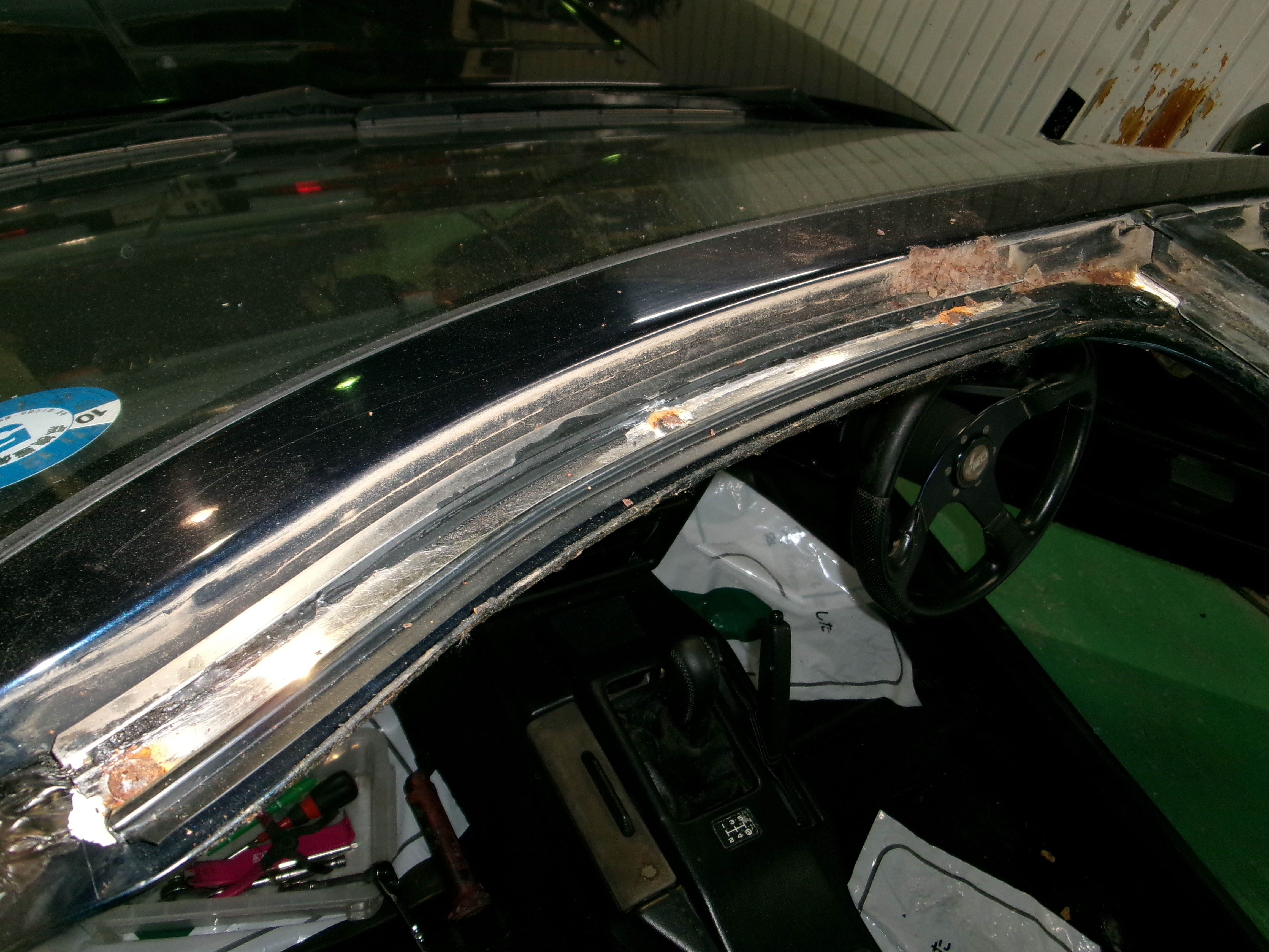 AW11 MR2 ルーフ錆 修理 - トミサトレーシングサービス AW11 MR2 ルーフ錆 修理 - トミサトレーシングサービス